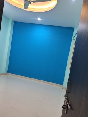 Furnished Amenities in 2 BHK Builder Floor at Mahalaxmi Nagar – for Rent