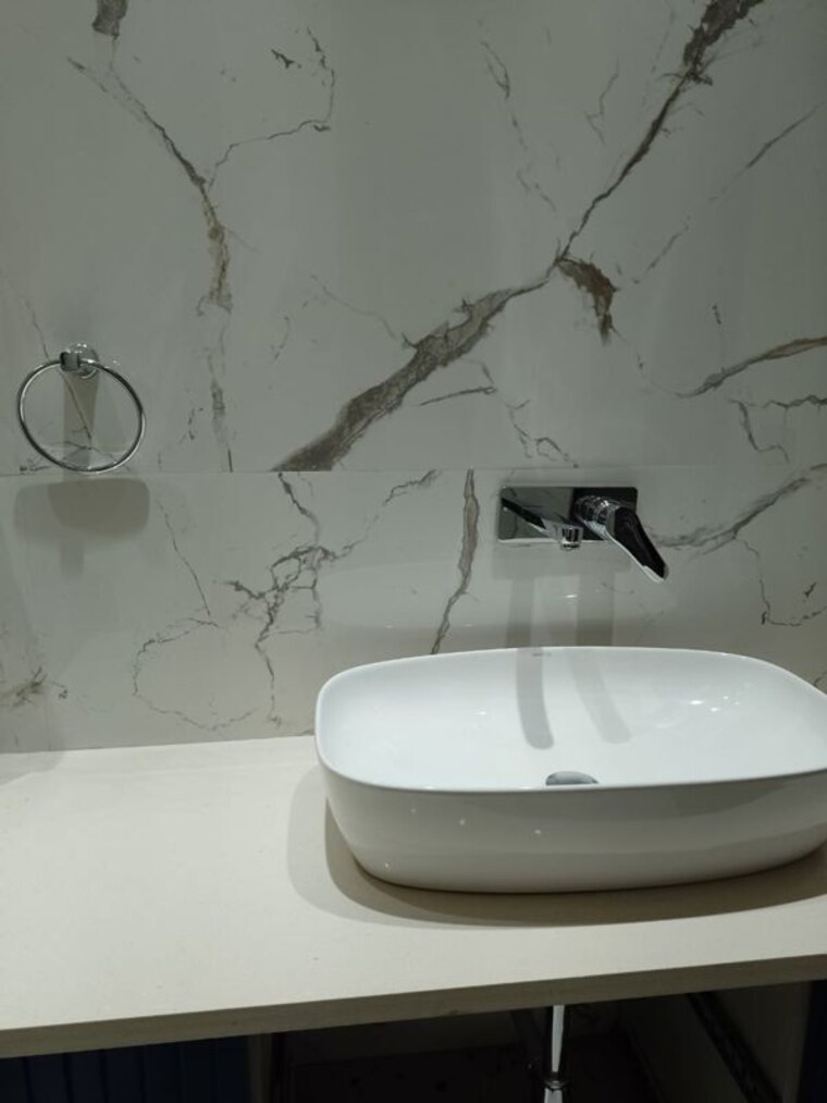 Bathroom, parsvnath-exotica 4 Bedroom 3500 Sq.Ft. Apartment In Sector 53 Gurgaon 10608775
