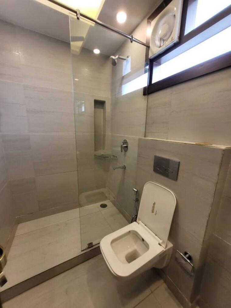 Bathroom, parsvnath-exotica 4 Bedroom 3500 Sq.Ft. Apartment In Sector 53 Gurgaon 10608775