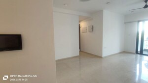 Room in 2 BHK Apartment at Godrej Urban Park, Chandivali – for Rent