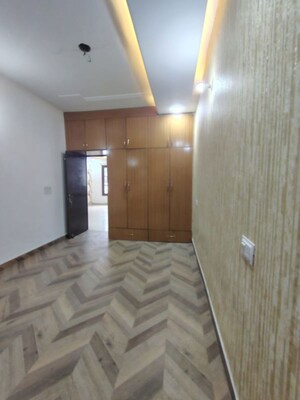 Bedroom in 2 BHK Builder Floor at Vip Road – for Sale