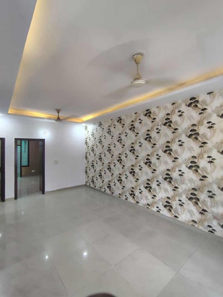 Bathroom, vip road 2 Bedroom 1200 Sq.Ft. Builder Floor In Vip Road Zirakpur 10608939