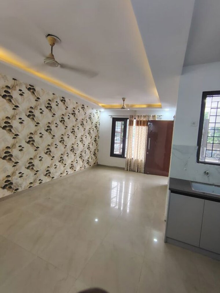 Room, vip road 2 Bedroom 1200 Sq.Ft. Builder Floor In Vip Road Zirakpur 10608939