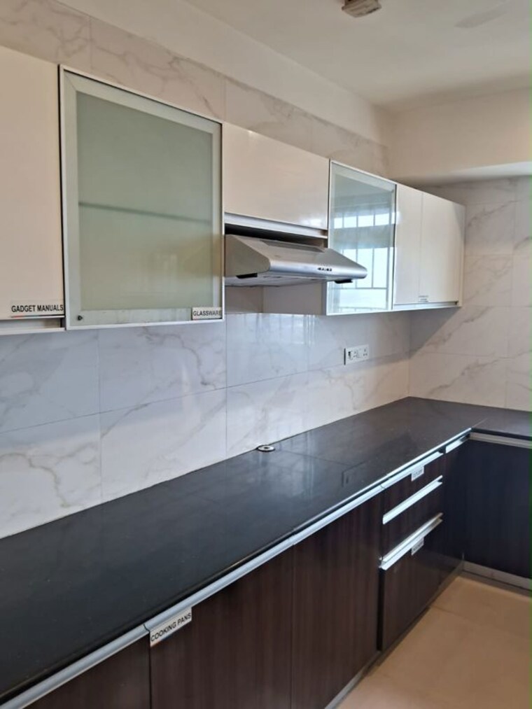 Kitchen, kukreja 3 Bedroom 1400 Sq.Ft. Apartment In Kukreja Mumbai 10608993