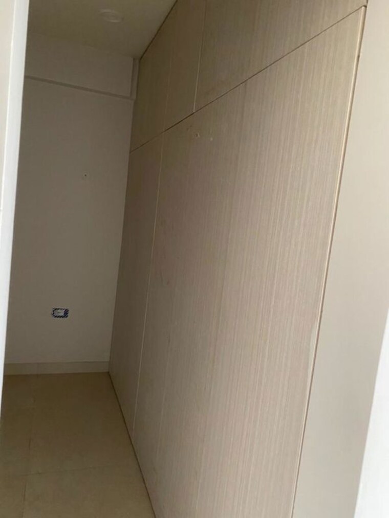 Room, central-park-flower-valley 3 Bedroom 2150 Sq.Ft. Independent House In Sohna Sector 33 Gurgaon 10609063