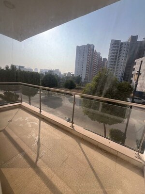Balcony in 3 BHK Independent House at Central Park Flower Valley, Sohna Sector 33 – for Sale