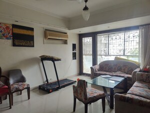 2 BHK Apartment For Rent in Bandra West