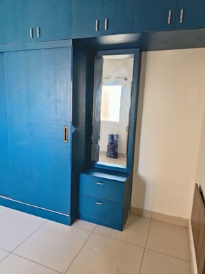 Room in 2 BHK Apartment at Prestige Finsbury Park Hyde, Bagaluru – for Rent