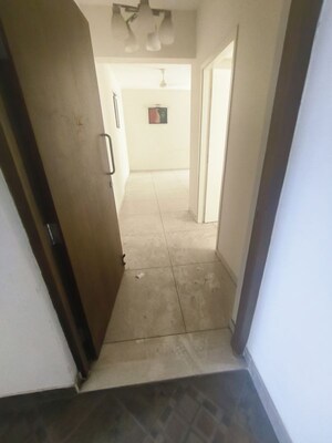 3.5 BHK Apartment – Entrance View at Sector 36 - for Rent