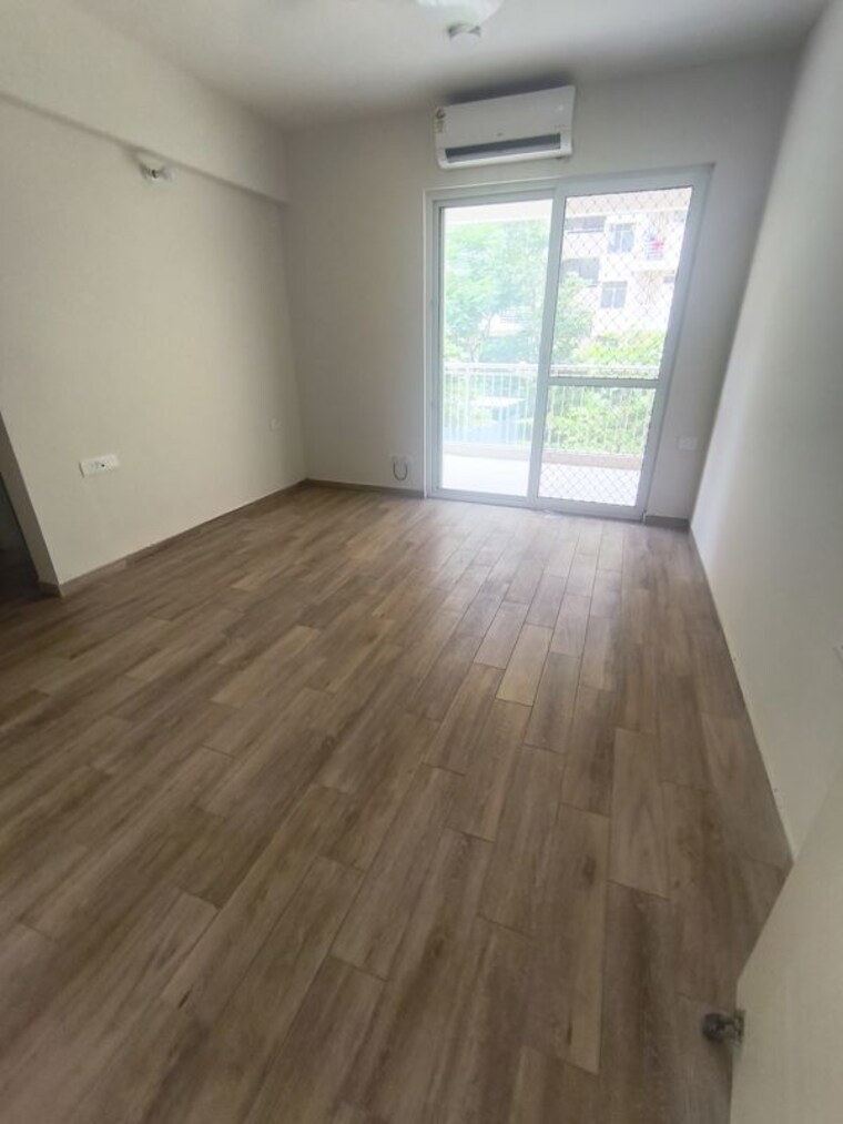 Room, sector 36 3.5 Bedroom 1884 Sq.Ft. Apartment In Sector 36 Gurgaon 10609273
