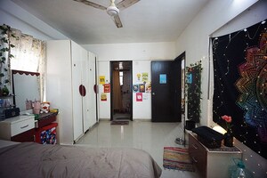 Room in 3 BHK Apartment at Wakad Sector 38 – for Sale