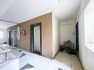 Lift in 3 BHK Apartment at Wakad Sector 38 – for Sale