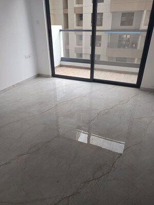 Room in 2 BHK Apartment at Majestique Signature Towers, Balewadi – for Rent