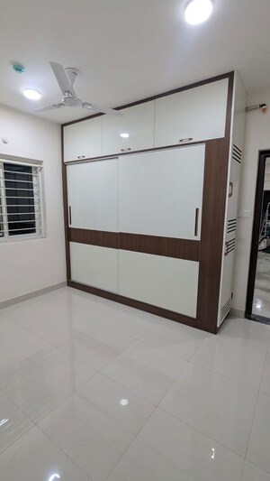Room in 3 BHK Apartment at SMR Vinay Iconia Hyderabad, Kondapur – for Rent