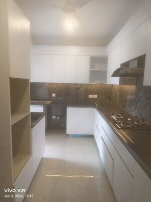 Kitchen in 4 BHK Apartment at DLF The Camellias, Sector 42 – for Rent