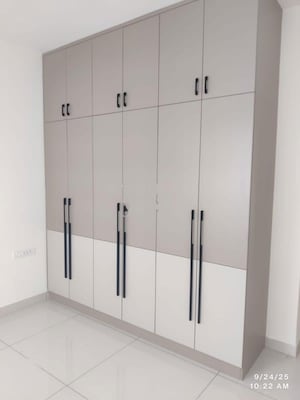 Room in 3 BHK Apartment at Avalon Park At The Prestige City, Sarjapur Road – for Rent