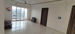 Room in 3 BHK Apartment at Ambience Courtyard, Manikonda – for Rent