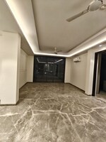 4 BHK + Servant Room 300 Sq.Yd. Builder Floor in Ansal Sushant Lok I