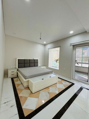 Bedroom in 6+ BHK Villa at Ashok Nagar – for Rent