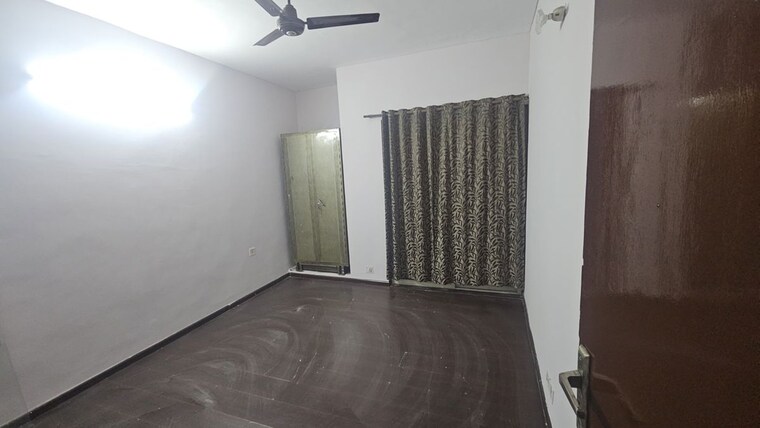 Bedroom, bptp-elite-floors 3 Bedroom 250 Sq.Yd. Builder Floor In Sector 83 Faridabad 10609539