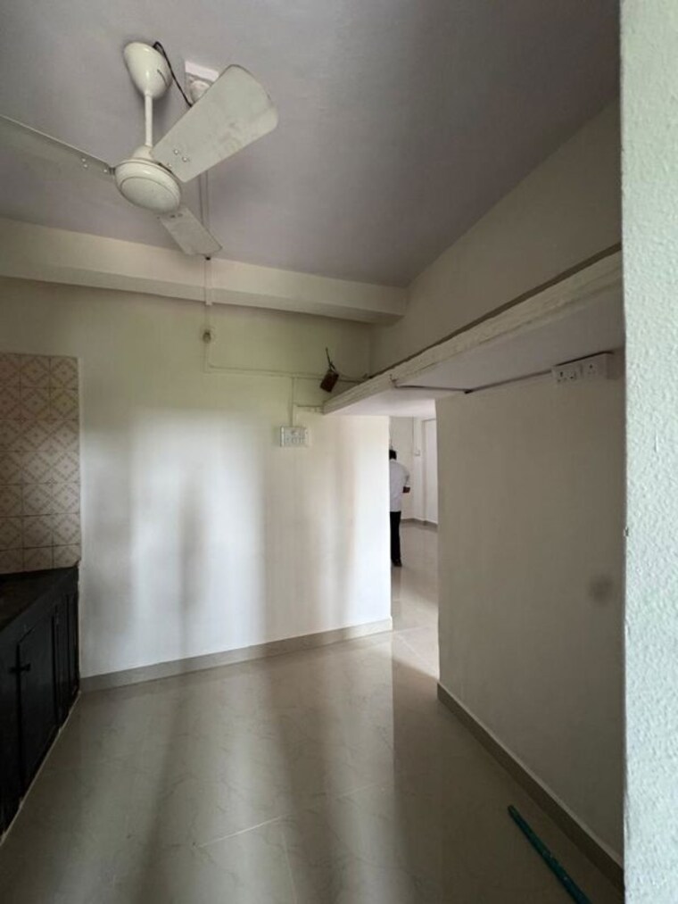 Room, dombivli east 1 Bedroom 400 Sq.Ft. Apartment In Dombivli East Thane 10609548