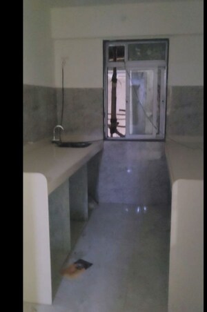 Kitchen in 1.5 BHK Apartment at Arihant Shankheshwar Heights, Chunabhatti – for Sale
