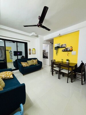 Team Area in 1 BHK Apartment at Dynamic Crest, Shilphata – for Rent