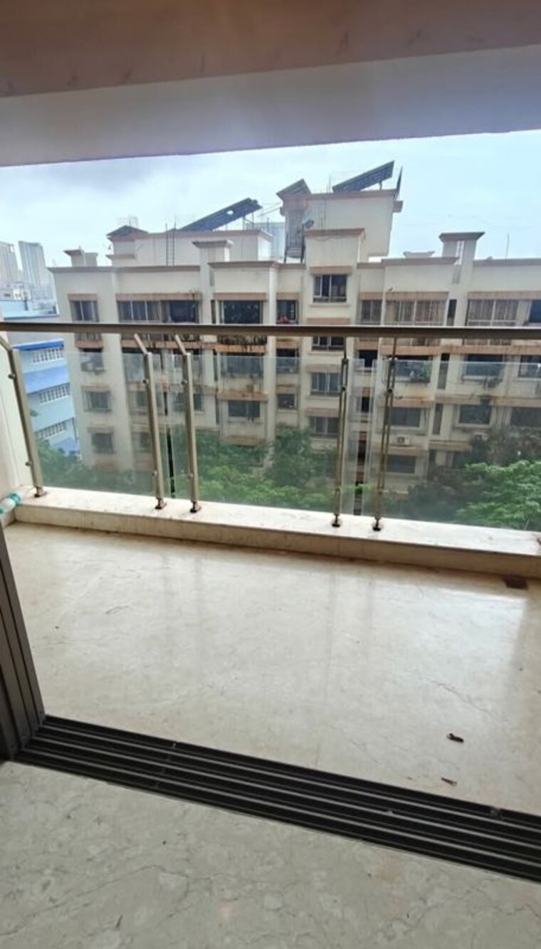 Balcony, k-raheja-vistas 2 Bedroom 850 Sq.Ft. Apartment In Powai Mumbai 10609563