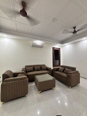 Living Room in 2 BHK Builder Floor at Saket – for Rent