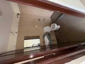 Furnished Amenities in 3 BHK Apartment at Puri Pranayam, Sector 82 – for Rent