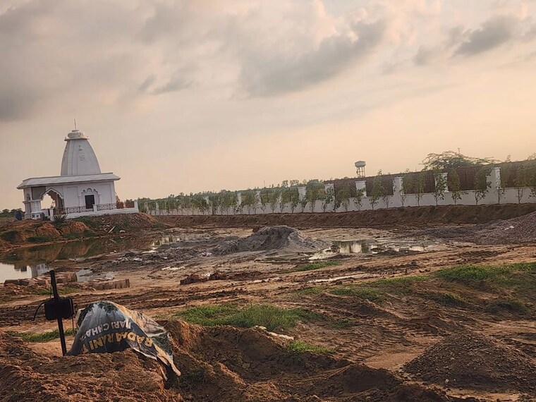 undefined, chhatikara  60 Sq.Yd. Plot In Chhatikara Vrindavan 10609597