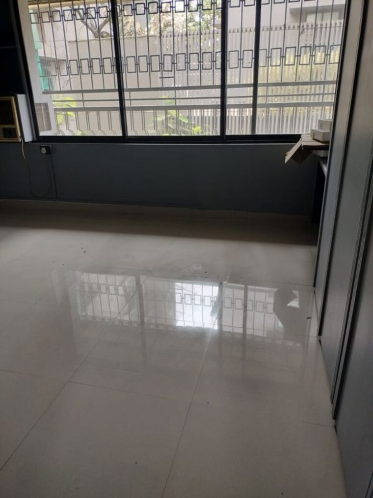 Room, tushar-apartments 2 Bedroom 780 Sq.Ft. Apartment In Santacruz West Mumbai 10609616