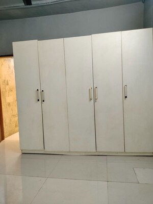 Furnished Amenities in 2 BHK Apartment at Tushar Apartments, Santacruz West – for Rent