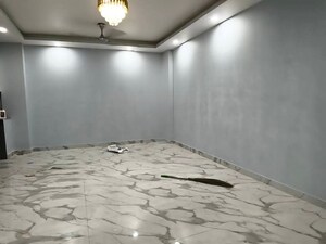 2 BHK Builder Floor For Rent in Saket