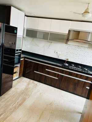 Furnished Amenities in 4 BHK Apartment at C Scheme – for Rent