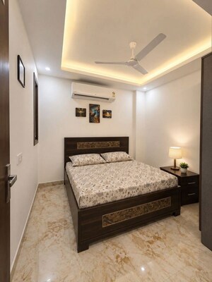 Bedroom in 2 BHK Builder Floor at Saket – for Rent