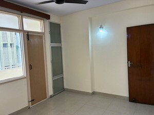 Room in 3 BHK Apartment at Ip Extension – for Rent