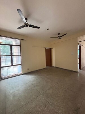3 BHK Apartment For Rent in Sector 5 Dwarka