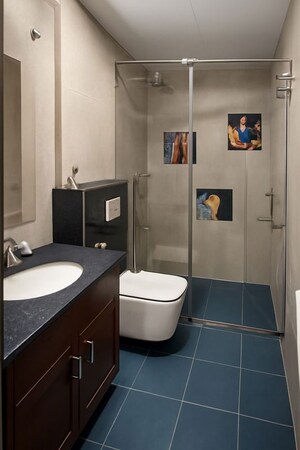 Attached Bathroom in 4 BHK Apartment at C Scheme – for Rent