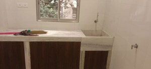 Room in  Apartment at Lokhandwala Complex – for Rent