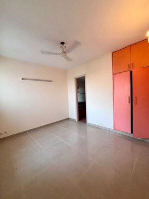 Room in 2 BHK Apartment at Eros Wembley Estate, Sector 50 – for Rent
