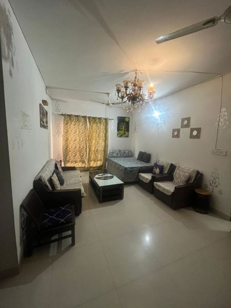 Living Room, bptp-parkland 3 Bedroom 300 Sq.Yd. Builder Floor In Sector 75 Faridabad 10609692