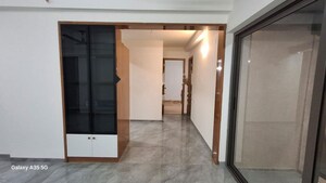 Room in 2 BHK Apartment at Arvind Bel Air, Yelahanka – for Rent