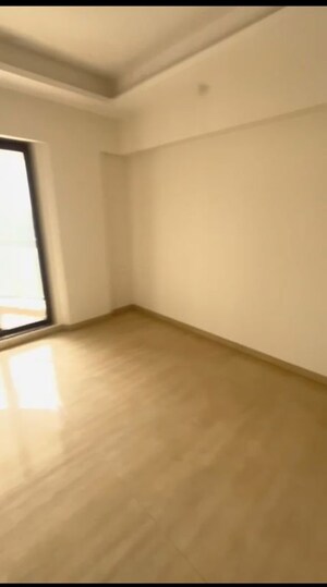 Room in 1 BHK Apartment at Je and Vee Vrindavan, Malad East – for Rent