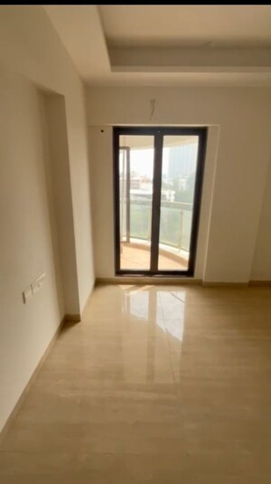 Room in 1 BHK Apartment at Je and Vee Vrindavan, Malad East – for Rent