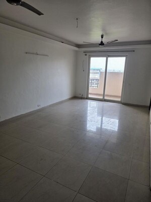 Room in 3 BHK Apartment at Puri Pranayam, Sector 82 – for Rent