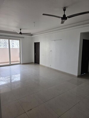 Room in 3 BHK Apartment at Puri Pranayam, Sector 82 – for Rent