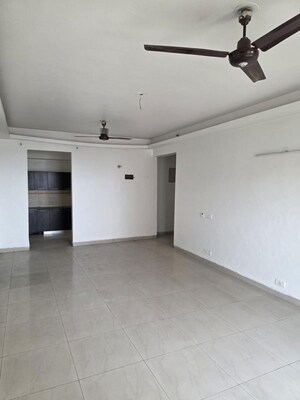 Room in 3 BHK Apartment at Puri Pranayam, Sector 82 – for Rent