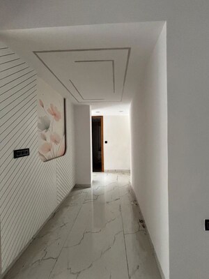 Room in 3 BHK Apartment at Dwarka – for Rent
