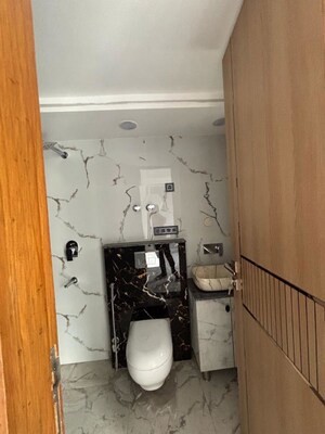 Attached Bathroom in 3 BHK Apartment at Dwarka – for Rent